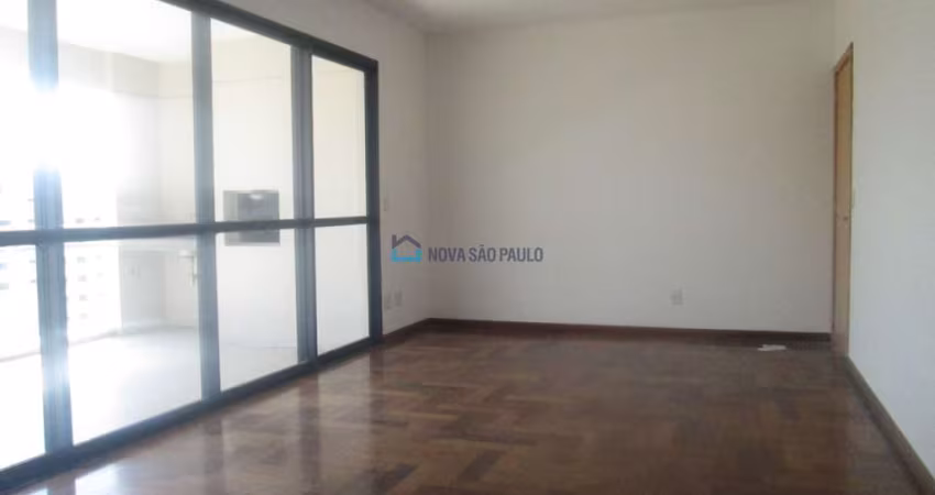 Apartamento com 4 quartos para alugar na Rua Rosa Magni Miralha, --, Vila Santo Estéfano, São Paulo