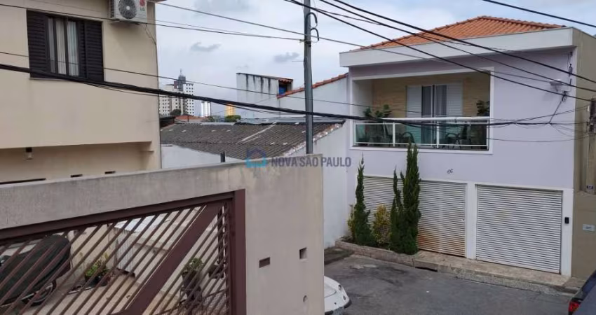 Grande oportunidade casa de vila em ótimo estado de conservação