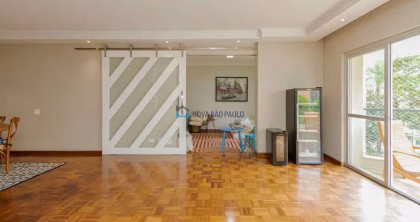 Moema Pássaros, apartamento com 158m²,  2 vagas !