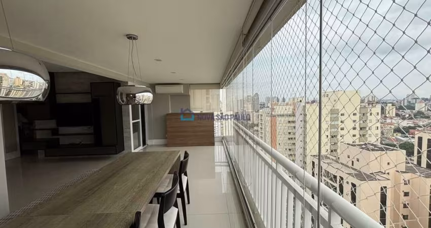 Apartamento à venda na Chácara Inglesa com 3 quartos e 2 vagas de garagem.