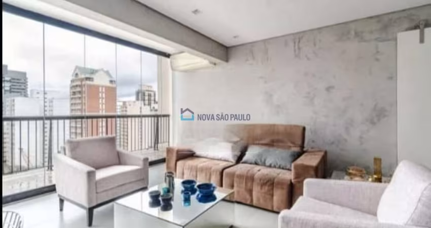 Apartamento em Pinheiros | Venda | 2 Suítes | 1 Vaga | Andar Alto