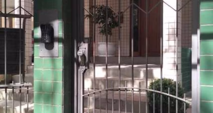 Apartamento 3 dormitórios à venda no Bairro Jardim Itú com 125 m² de área privativa - 2 vagas de garagem