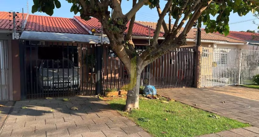 Casa no 3 dormitórios e edícula no Pioneiros Catarinenses