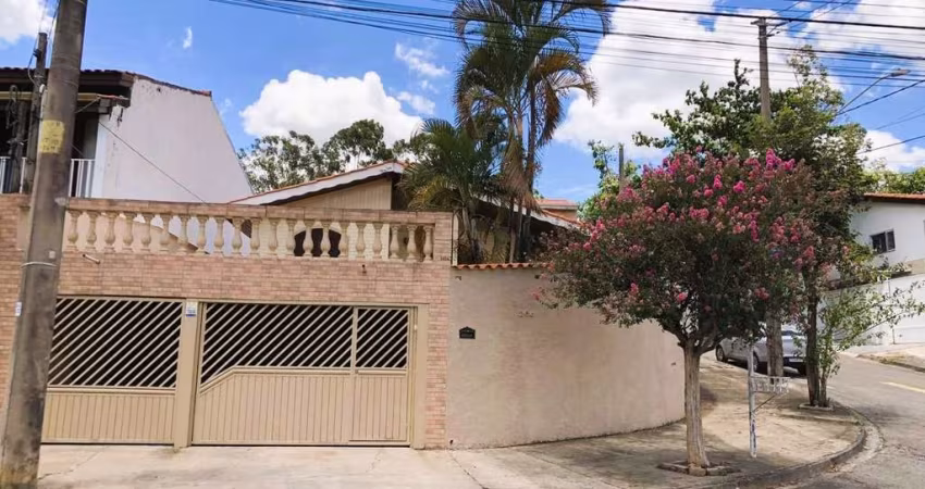Casa com 3 quartos à venda na Coronel Paulo Foot Guimarães, 1, Jardim Rosália Alcolea, Sorocaba