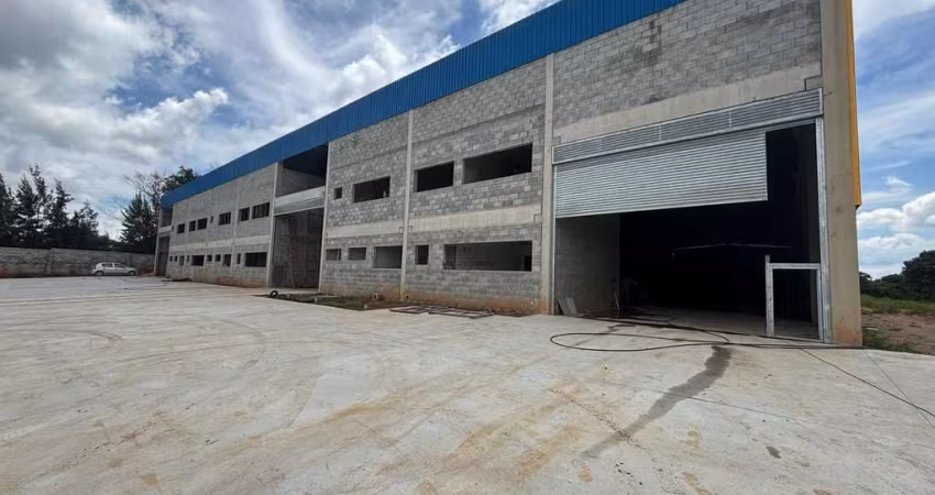 Barracão / Galpão / Depósito com 5 salas para alugar na João Leme dos Santos, 2500, Condomínio Fazenda Alta Vista, Salto de Pirapora