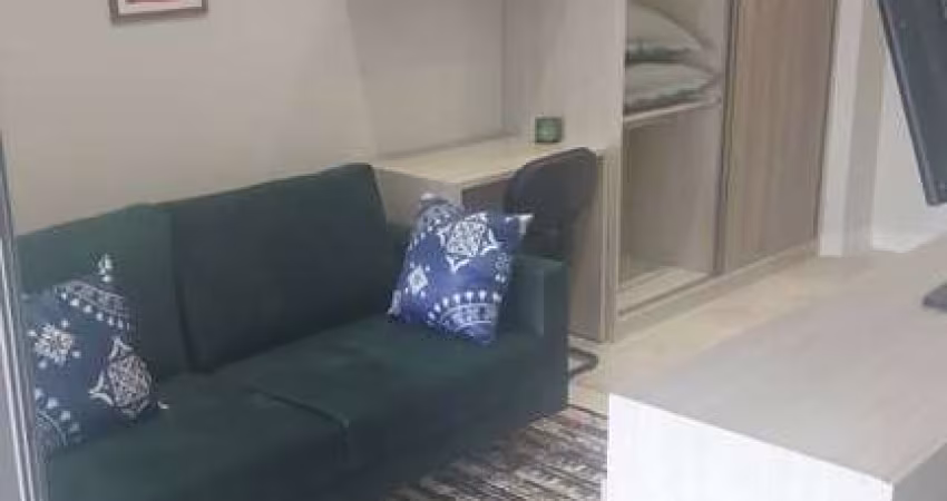 Studio totalmente mobiliado, lazer completo, 1 vaga por R$2.750,00 + Condomínio