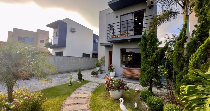 Casa com 2 quartos à venda na Das Aracuãs, 04, Areais da Palhocinha, Garopaba