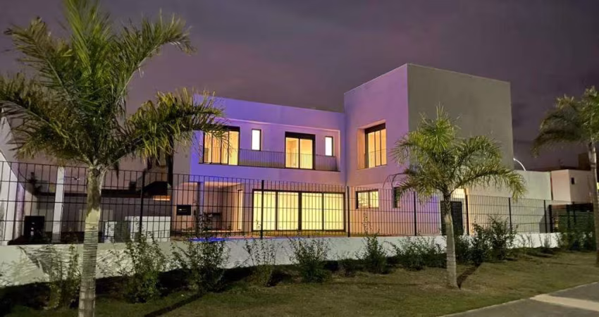 Casa à venda em Votorantim, Alphaville, com 3 suítes, com 264.75 m²
