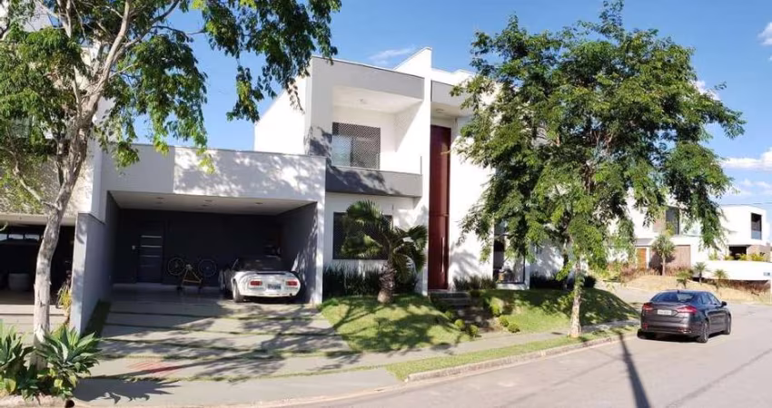 Casa à venda em Sorocaba, Jardim Residencial Chácara Ondina, com 3 suítes, com 300 m²