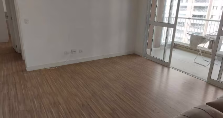 Apartamento em Jardim das Indústrias