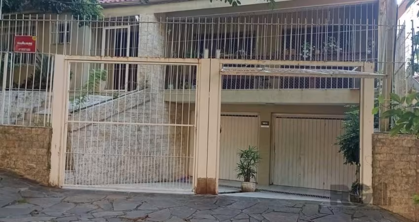 Casa com 3 quartos à venda na Rua Fagundes Varela, Santo Antônio, Porto Alegre