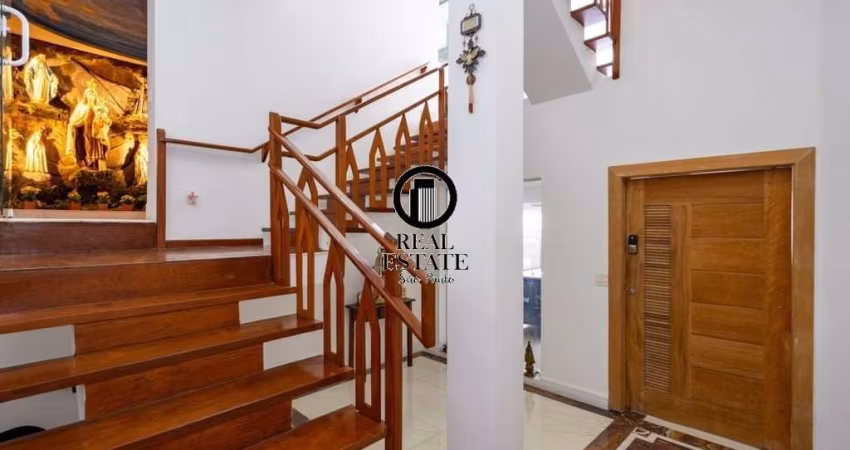 Casa para Venda - 800m², 7 dormitórios, sendo 5 suites, 5 vagas - Jardim Leonor