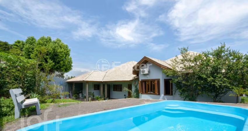 Casa com 3 quartos à venda na Rua Onofre Pires, 415, Ouro Branco, Novo Hamburgo