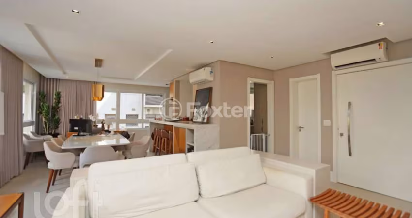 Apartamento com 3 quartos à venda na Avenida Lageado, 1173, Petrópolis, Porto Alegre