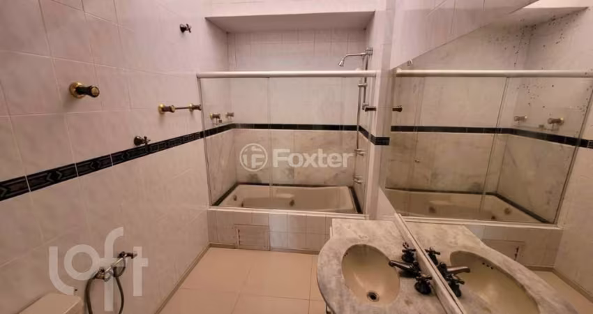 Casa com 5 quartos à venda na Rua Adib Teixeira Chedid, 287, Centro, Gravataí