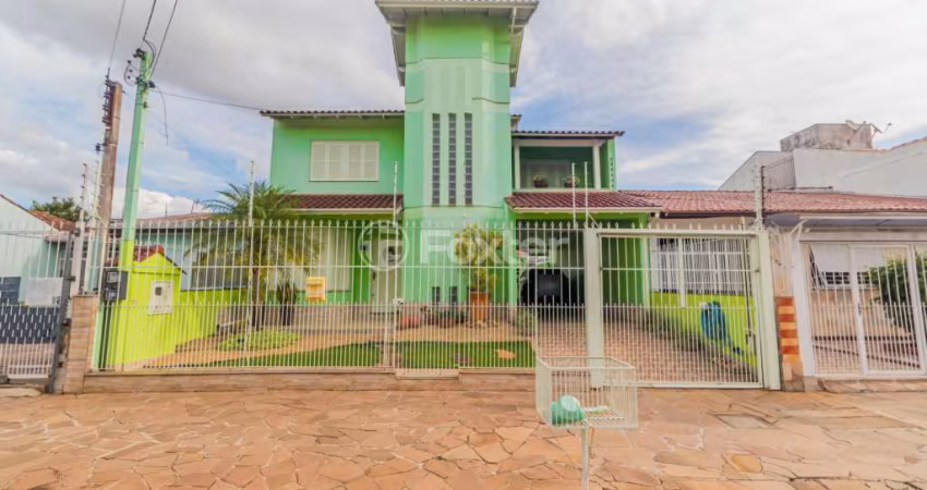 Casa com 3 quartos à venda na Rua Abaeté, 435, Sarandi, Porto Alegre