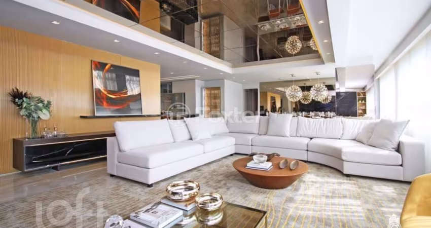 Apartamento com 3 quartos à venda na Rua Ivescio Pacheco, 89, Jardim Europa, Porto Alegre