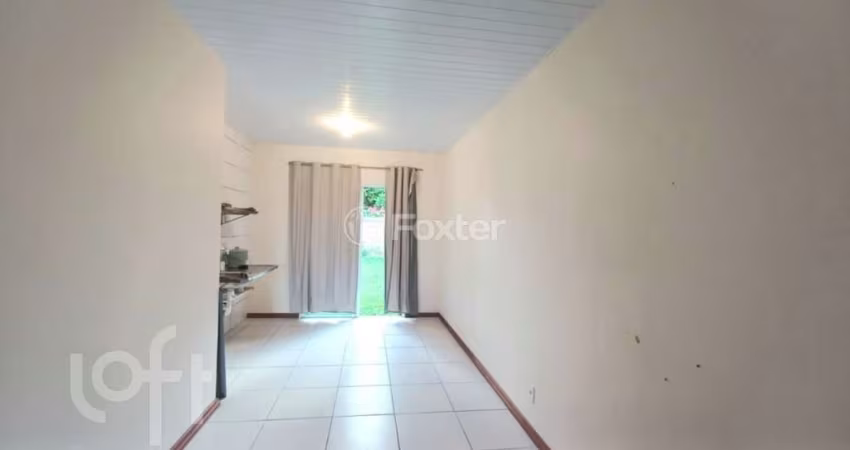 Casa com 2 quartos à venda na Rua Olímpio Tabajara, 156, Restinga, Porto Alegre