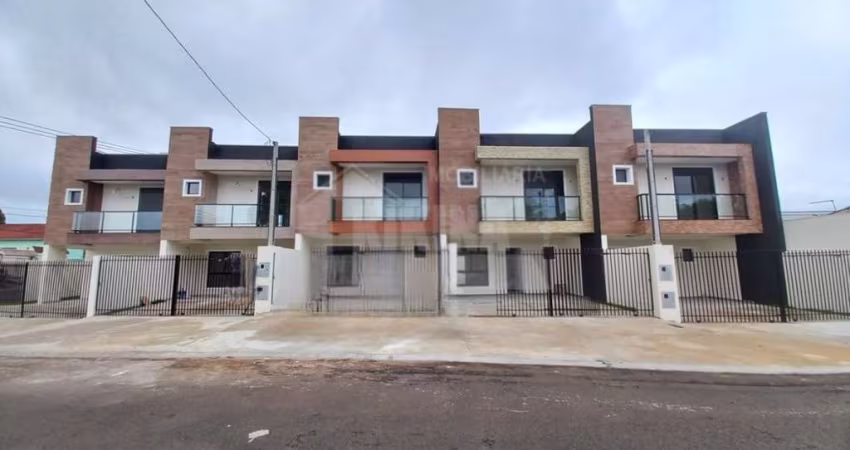 Sobrado com 3 quartos  à venda, 104.00 m2 por R$450000.00  - Jardim Carvalho - Ponta Grossa/PR