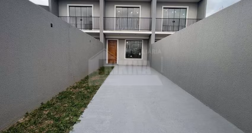Sobrado com 2 quartos  à venda, 65.00 m2 por R$250000.00  - Cara Cara - Ponta Grossa/PR