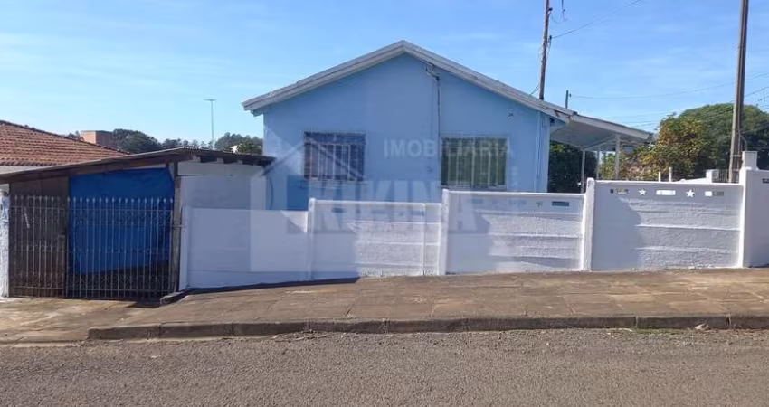 Casa Residencial com 2 quartos  à venda, 100.00 m2 por R$250000.00  - Uvaranas - Ponta Grossa/PR