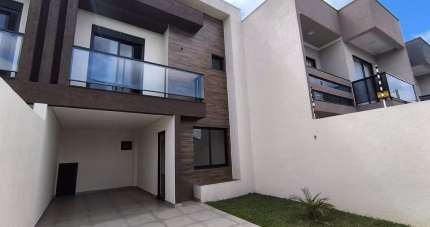 Sobrado com 3 quartos  à venda, 115.00 m2 por R$550000.00  - Cara Cara - Ponta Grossa/PR