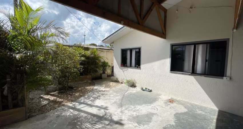 Casa Residencial com 3 quartos  à venda, 150.00 m2 por R$250000.00  - Uvaranas - Ponta Grossa/PR
