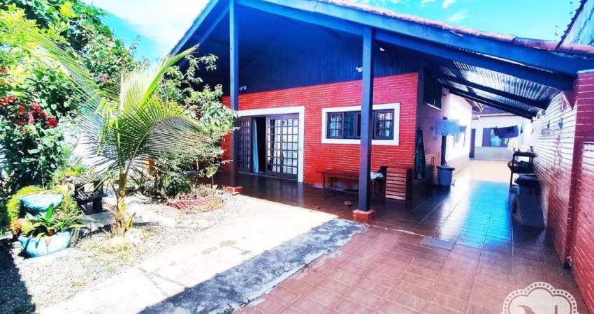 Casa no bairro Jardim Suarão (Praia)