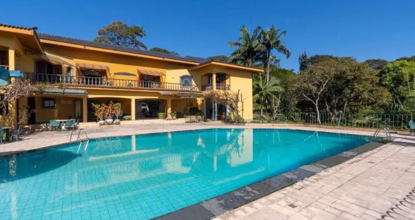 Casa de condomínio à venda em Taboão da Serra, Condomínio Iolanda, com 6 quartos, 1224m²