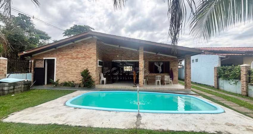 Casa com 5 quartos, Praia do Sapê, Ubatuba - R$ 1.6 mi, Cod: 2575