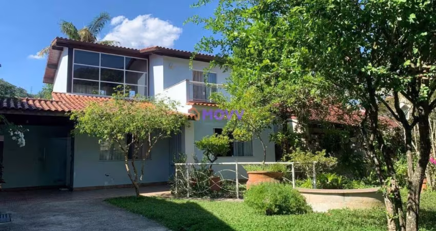 Linda casa no bairro Santo Antônio,imóvel raro, agende uma visita !