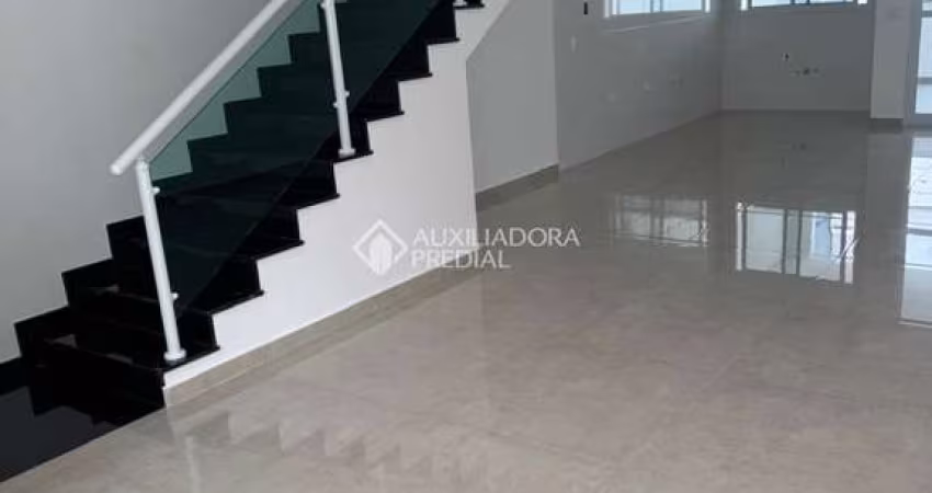 Casa com 3 quartos à venda na Rua das Violetas, 314, Vila Marina, Santo André