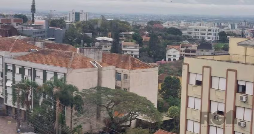 Apartamento 3 dormitórios à venda Petrópolis Porto Alegre/RS