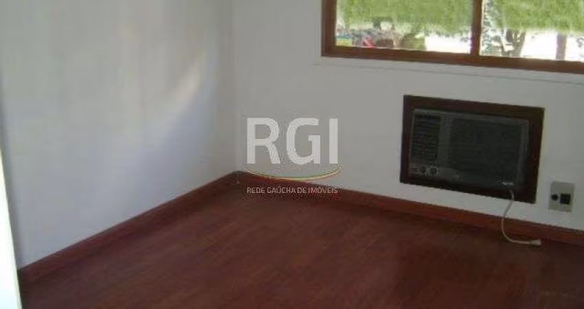 Apartamento para Venda - 105.8m², 3 dormitórios, sendo 1 suites, 2 vagas - Petró