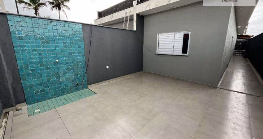 Casa com 3 dormitórios e piscina à venda, 78 m² por R$ 585.000 - Jardim Suarão - Itanhaém/SP