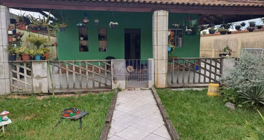 Imperdível oportunidade: Casa à venda em Itanhaém-SP, no bairro Gaivota, com ampla área externa e excelente localização!