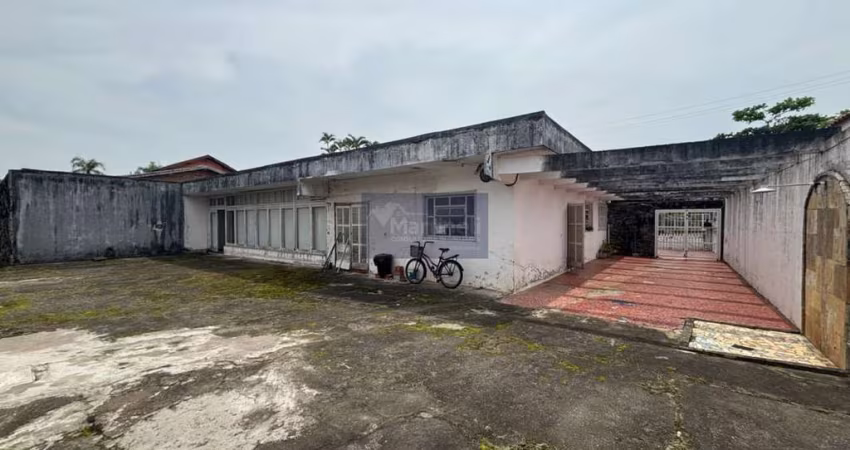 Terreno à venda em Itanhaém-SP, bairro Cibratel 1, com 900m² de área! Aproveite essa oportunidade única!