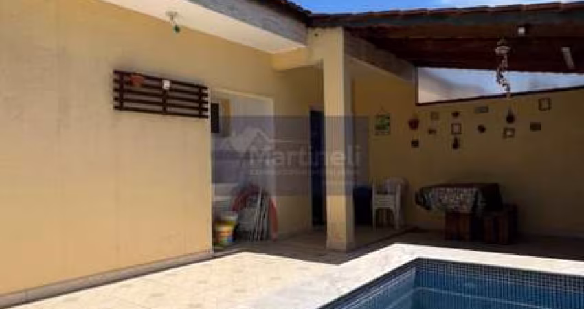 Imperdível oportunidade: Casa à venda em Itanhaém-SP, Bopiranga, 2 quartos, 2 salas, 1 vaga, 70m²!