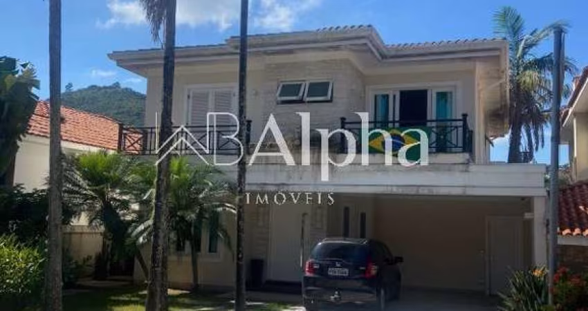 Casa a venda no Residencial Alphaville 11 em Santana de Parnaíba - SP