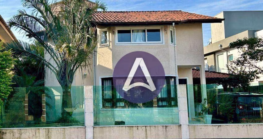 Casa com 3 dormitórios, 240 m² - venda por R$ 2.200.000,00 ou aluguel por R$ 9.050,00/mês - Campeche - Florianópolis/SC