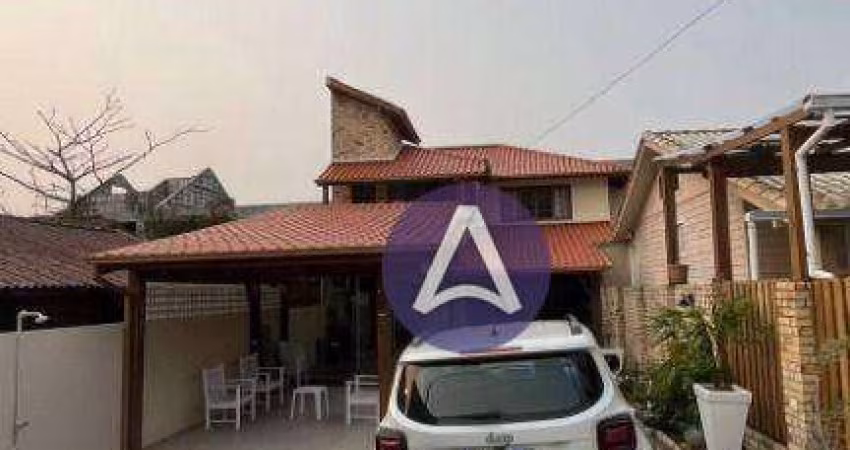 Casa com 2 dormitórios à venda, 90 m² por R$ 900.000,00 - Morro das Pedras - Florianópolis/SC