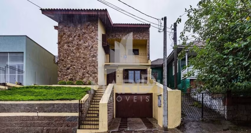 Casa com 3 quartos à venda na Rua Bispo Sardinha, 95, Vila Ipiranga, Porto Alegre