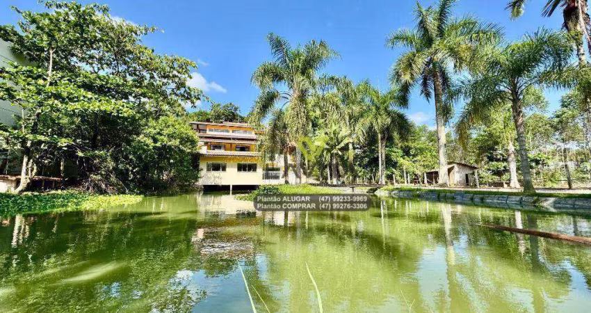 Sítio com 3 dormitórios à venda, 38047 m² por R$ 0 - Barracão - Gaspar/SC | La Vita Imóveis
