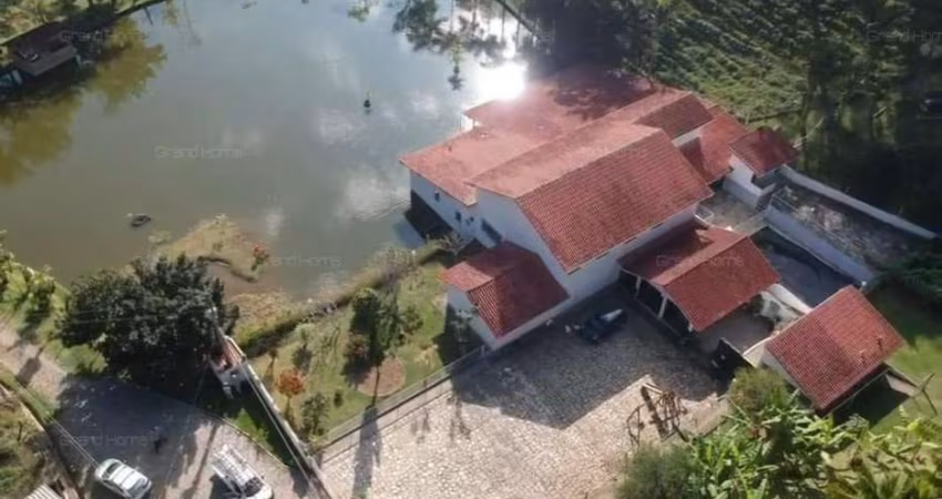 Fazenda 10 quartos em Centro