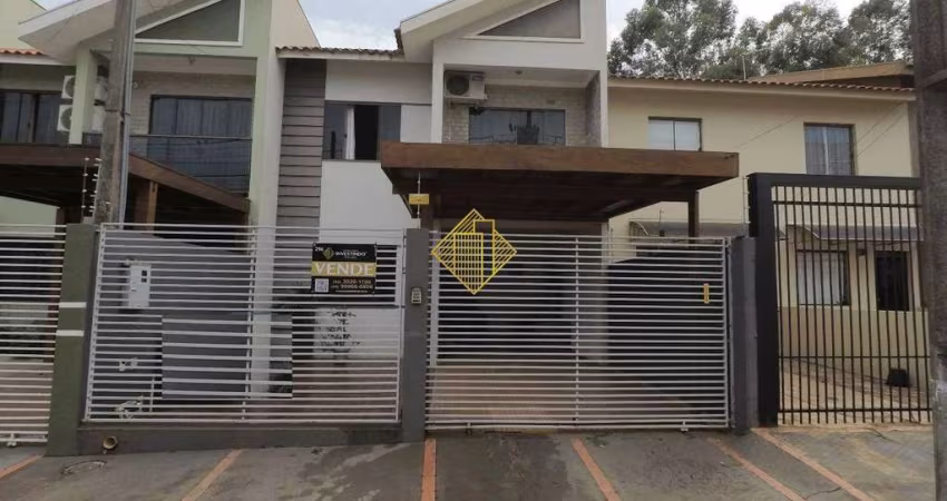 **SOBRADO COM 01 SUÍTE COM CLOSET E 02 QUARTOS NO JARDIM GISELA**