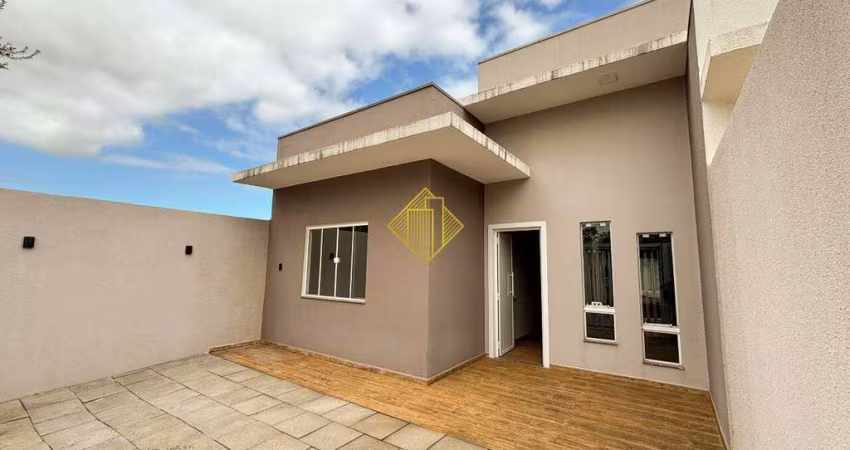 Casa pronta com 3 dormitórios no Bairro Santa Cruz