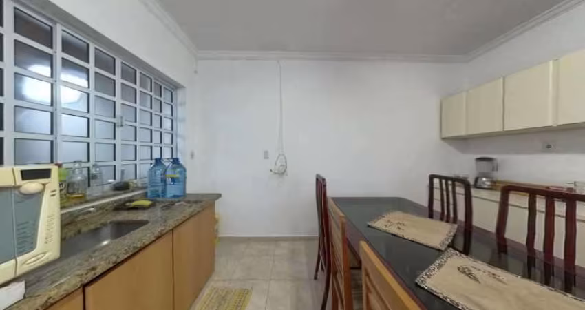 Casa com 2 quartos à venda na Rua Rosa de Siqueira, Campestre, Santo André