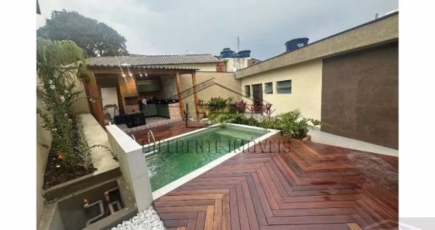 Casa Acabamento Alto Padrão 4 Dormitorios com Piscina