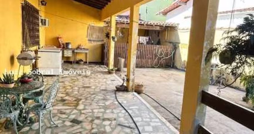 Casa para Venda em Saquarema, GravatÁ, 3 dormitórios, 1 suíte, 2 banheiros, 3 vagas