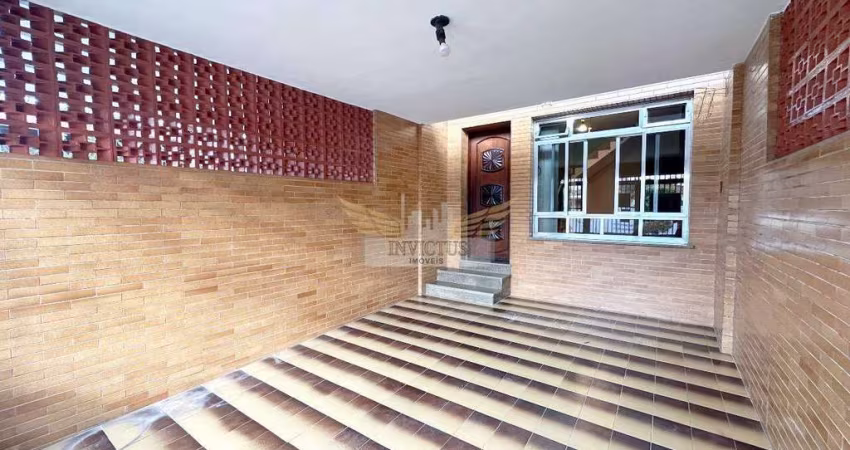 Oportunidade Sobrado Comercial/Residencial para Venda e Locação, Área Construida: 115,00m² no Bairro Jardim !